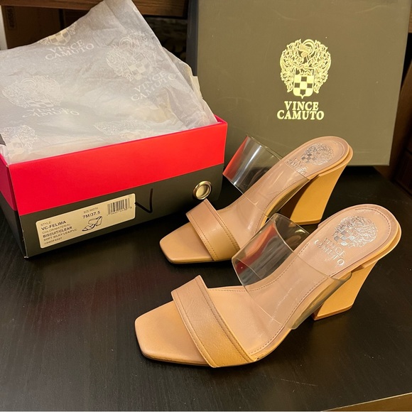 NIB Vince Camuto Felima heels pumps Sz 37.5 - Picture 1 of 8
